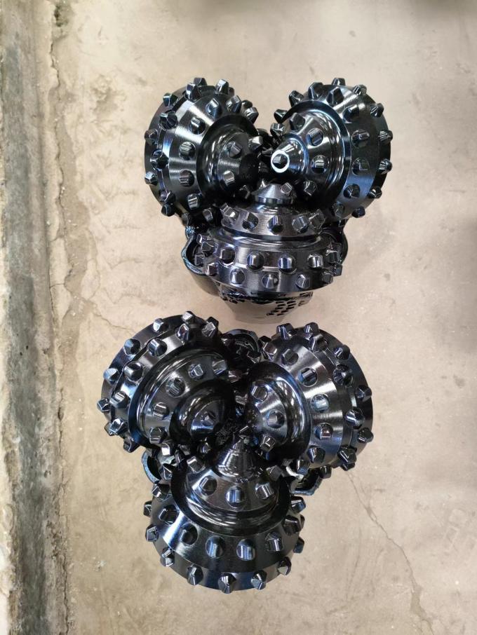 アダプター 女性 2-3/8 REG 女性 4 1/2 REG サブ 3