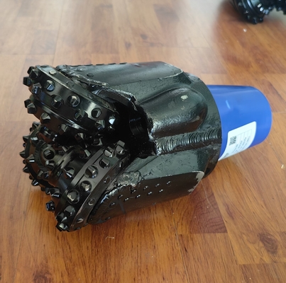 井戸掘削用の190mmトライコーンロックローラービット