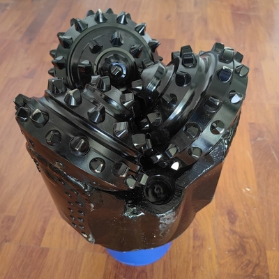 Iadcコード537柔らかく、ハード ロックをあけるためのTricone削岩用ビット