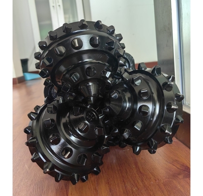 6 1/2の」Tricone削岩用ビット165.1mm Iadc 437 Apiの標準