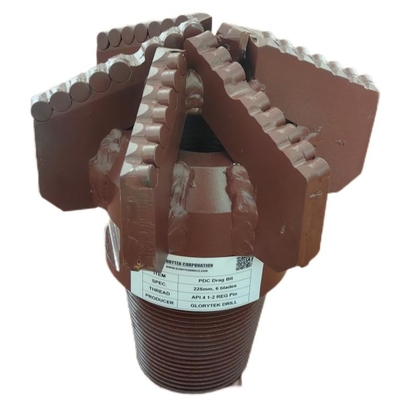225mm ドラグ Pdcドリル 水井の掘削のための5本の刃物