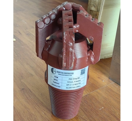 225mm ドラグ Pdcドリル 水井の掘削のための5本の刃物