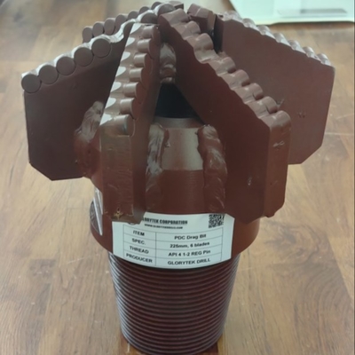 225mm 6 翼 Pdc 地熱掘削用のドラッグビット