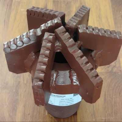 225mm 6 翼 Pdc 地熱掘削用のドラッグビット