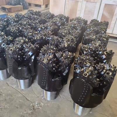 API標準 TCI トライコーン ロックビット 200mm IADC545 採掘/水井掘削