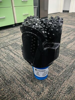 IADC637 6 1/2インチ トライコーン ロック ビット 供給者 API 鋼歯 TCI トライコーン 粘土 ビット 水井 掘削 ビット