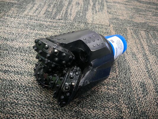 IADC637 6 1/2インチ トライコーン ロック ビット 供給者 API 鋼歯 TCI トライコーン 粘土 ビット 水井 掘削 ビット